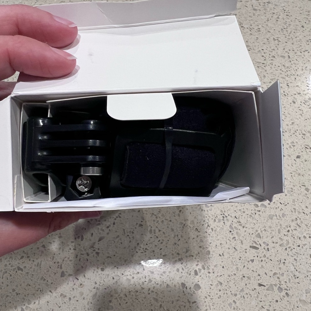 GoPro Head Strap and QuickClip Camera Mount - Picture 6 of 7